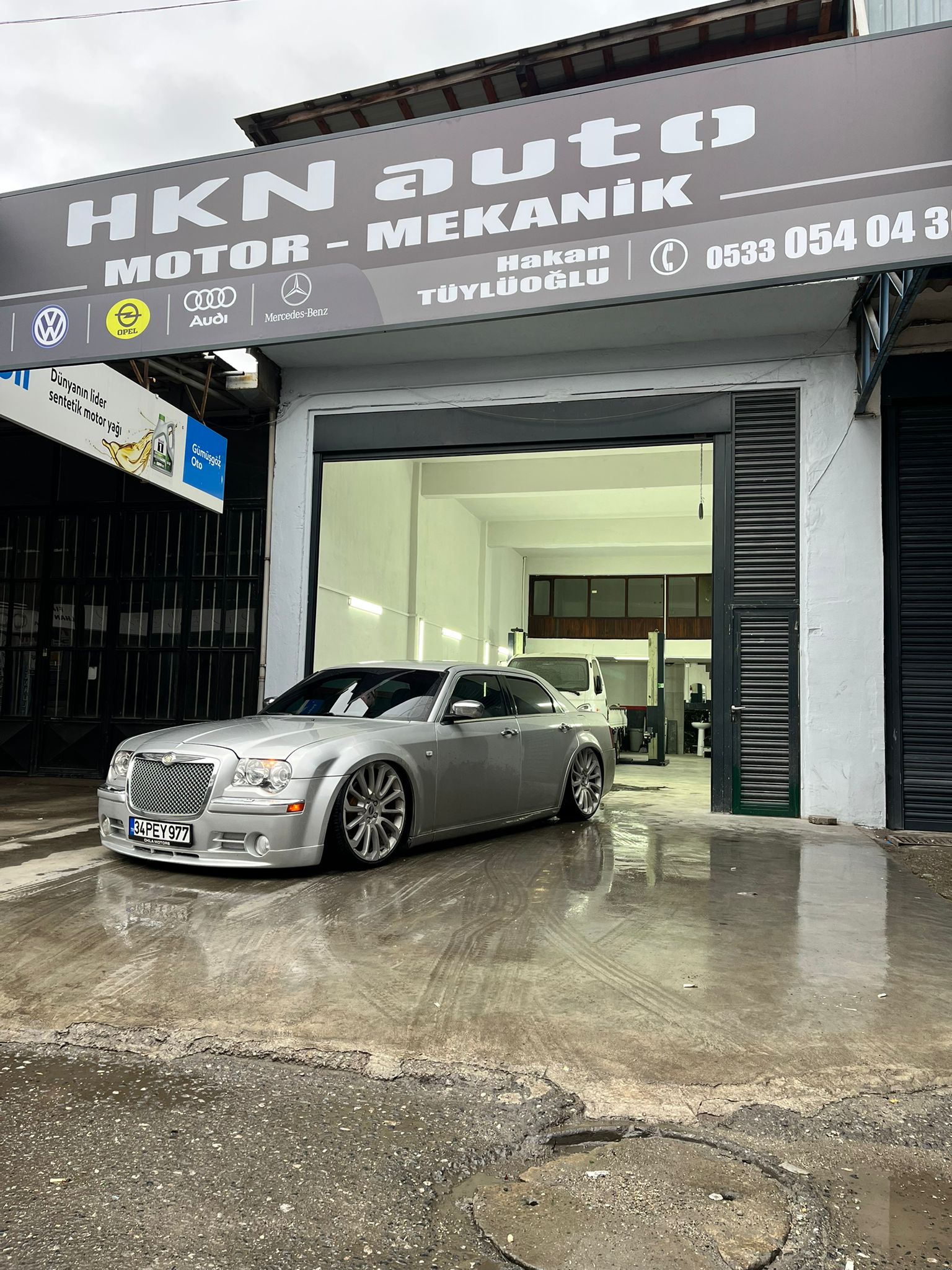 HKN Auto Sakarya servisinde Chrysler marka araç